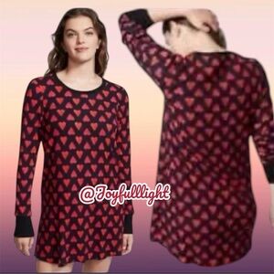 New X-Large Victoria’s Secret heart thermal sleep shirt